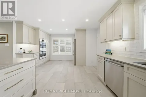 2 Lavender Court Ramara ON L0K 1B0
