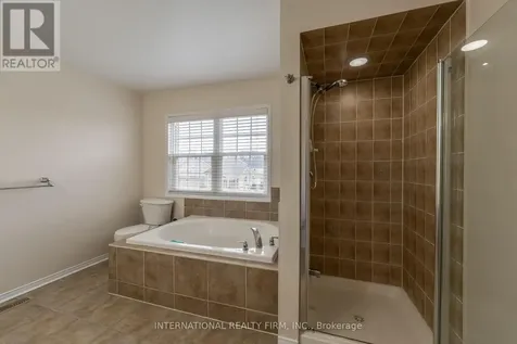 102 Hunter Way Brantford ON N3T 0A8