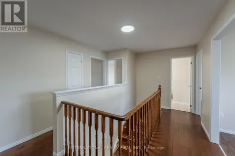 102 Hunter Way Brantford ON N3T 0A8