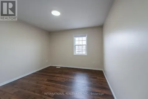 102 Hunter Way Brantford ON N3T 0A8