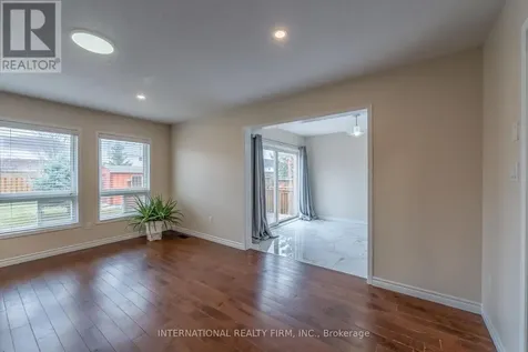102 Hunter Way Brantford ON N3T 0A8
