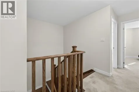 8 Owl Lane Caledonia ON N3W 0G4