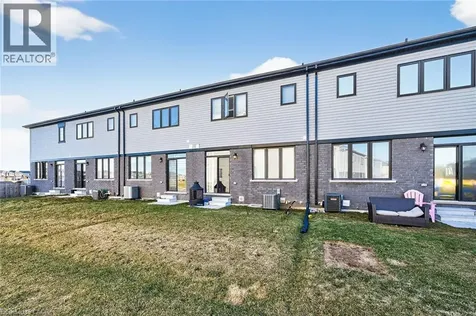 8 Owl Lane Caledonia ON N3W 0G4