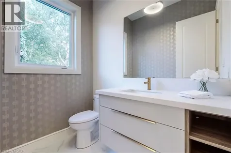 49 Roselawn Avenue Ancaster ON L9G 2H9