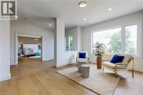 49 Roselawn Avenue Ancaster ON L9G 2H9
