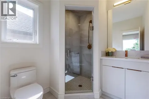 49 Roselawn Avenue Ancaster ON L9G 2H9