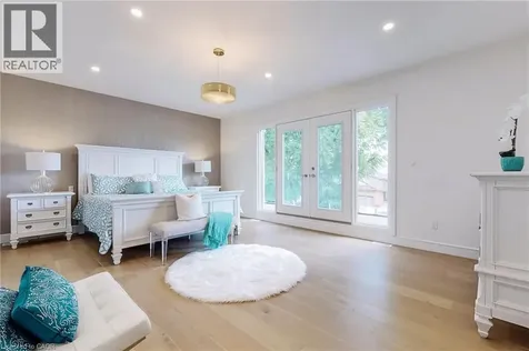 49 Roselawn Avenue Ancaster ON L9G 2H9