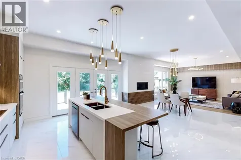 49 Roselawn Avenue Ancaster ON L9G 2H9