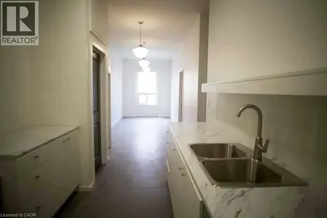 278 John Street North Hamilton ON L8L 4P7