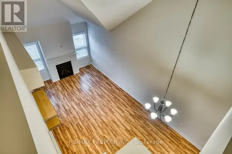 2 Cove Court Collingwood ON L9Y 0Y6