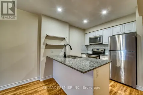 2 Cove Court Collingwood ON L9Y 0Y6