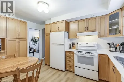 2145 Sandringham Drive Burlington ON L7P 1T8