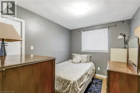 2145 Sandringham Drive Burlington ON L7P 1T8