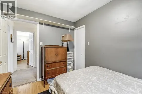 2145 Sandringham Drive Burlington ON L7P 1T8