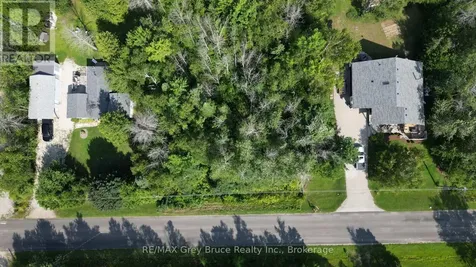 127 Maple Drive Northern Bruce Peninsula ON N0H 1Z0