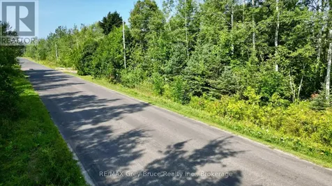 127 Maple Drive Northern Bruce Peninsula ON N0H 1Z0