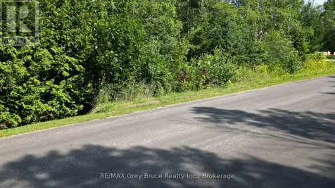127 Maple Drive Northern Bruce Peninsula ON N0H 1Z0