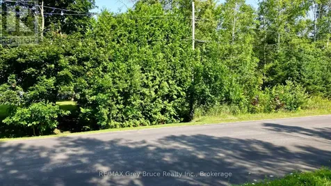 127 Maple Drive Northern Bruce Peninsula ON N0H 1Z0