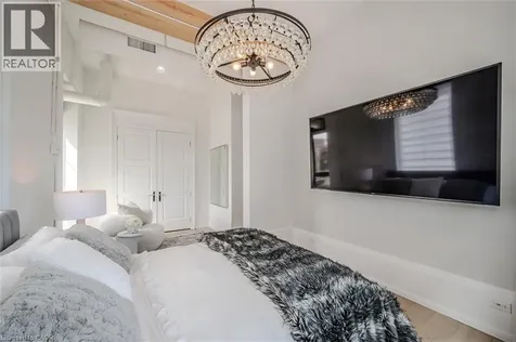 19 Guelph Avenue Cambridge ON N3C 1A2