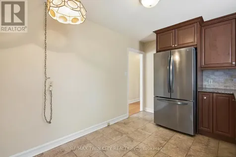 58 Lowrey Avenue South Cambridge ON N1R 4Z6