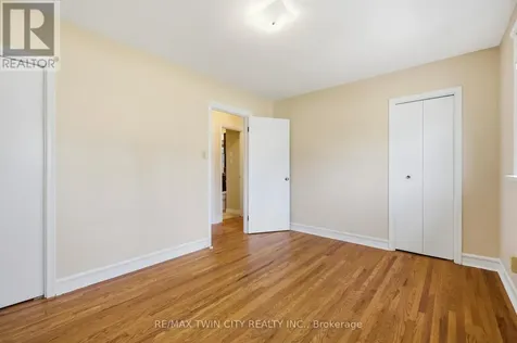 58 Lowrey Avenue South Cambridge ON N1R 4Z6