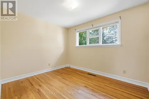 58 Lowrey Avenue South Cambridge ON N1R 4Z6