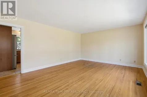 58 Lowrey Avenue South Cambridge ON N1R 4Z6