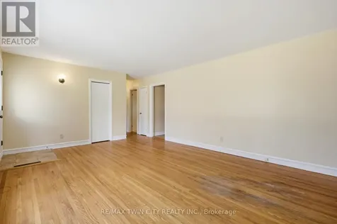 58 Lowrey Avenue South Cambridge ON N1R 4Z6