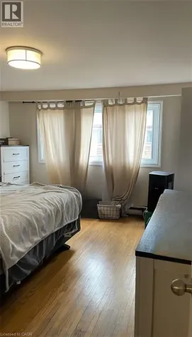 4026 Longmoor Drive Burlington ON L7L 1X2