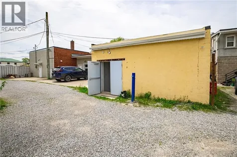 5060 Victoria Avenue Niagara Falls ON L2G 3S4