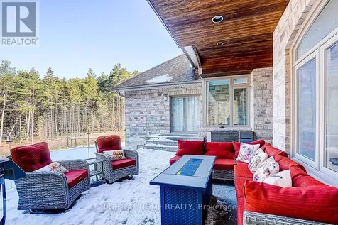 45 Loggers Trail Whitchurch-stouffville ON L4A 2L6