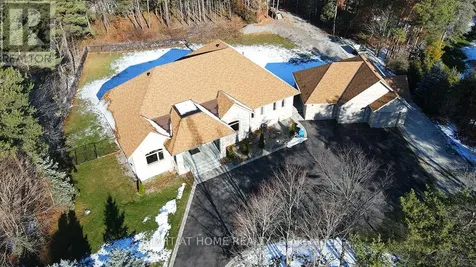 45 Loggers Trail Whitchurch-stouffville ON L4A 2L6
