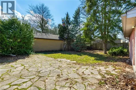 58 Lowrey Avenue South Cambridge ON N1R 4Z6
