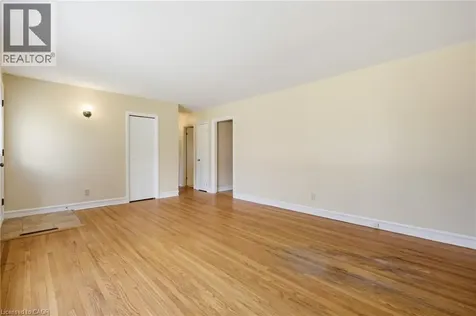 58 Lowrey Avenue South Cambridge ON N1R 4Z6