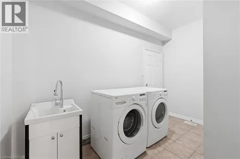 441 Stonehenge Drive Ancaster ON L9K 0B1