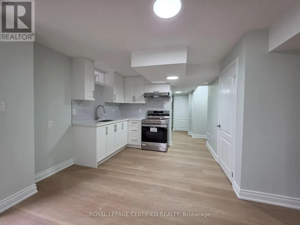 367 Equestrian Way Cambridge ON N3E 0C1
