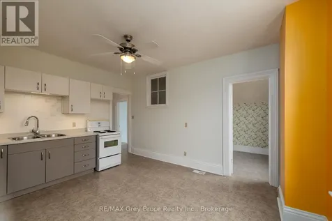 902 2nd Avenue West Owen Sound ON N4K 4M7