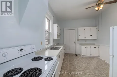 902 2nd Avenue West Owen Sound ON N4K 4M7