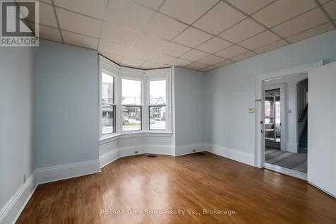 902 2nd Avenue West Owen Sound ON N4K 4M7