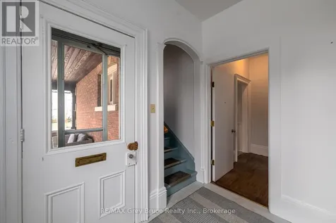 902 2nd Avenue West Owen Sound ON N4K 4M7