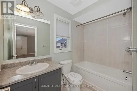 659 Pearl Dace Crescent Ottawa ON K2J 6K4