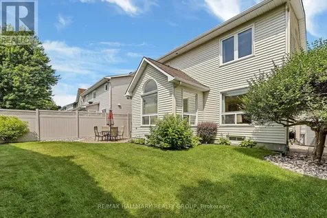 6586 Morningview Street Ottawa ON K1C 6N9