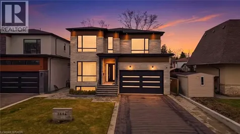 2556 Glengarry Road Mississauga ON L5C 1Y3