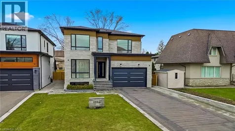 2556 Glengarry Road Mississauga ON L5C 1Y3