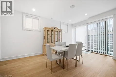 2556 Glengarry Road Mississauga ON L5C 1Y3