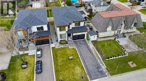 2556 Glengarry Road Mississauga ON L5C 1Y3