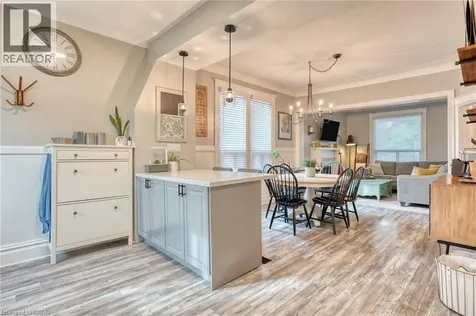 37 Cliff Avenue Hamilton ON L8V 2S1