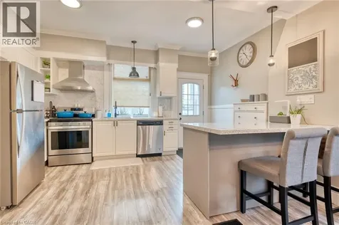 37 Cliff Avenue Hamilton ON L8V 2S1