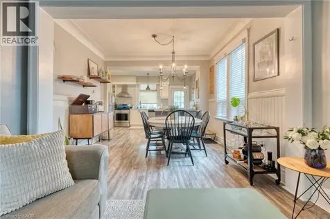 37 Cliff Avenue Hamilton ON L8V 2S1