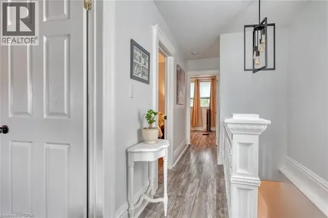37 Cliff Avenue Hamilton ON L8V 2S1